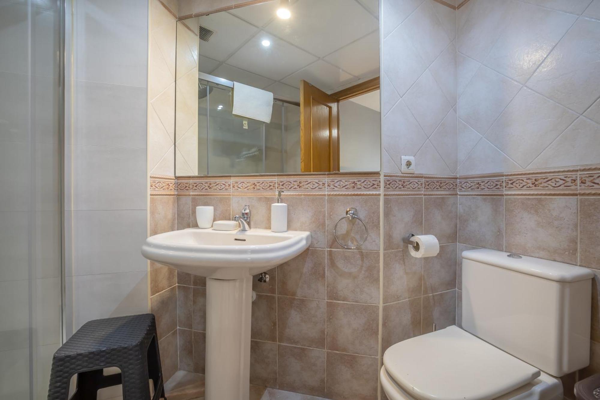 Coral & Apartment & Parking Cordoba Dış mekan fotoğraf